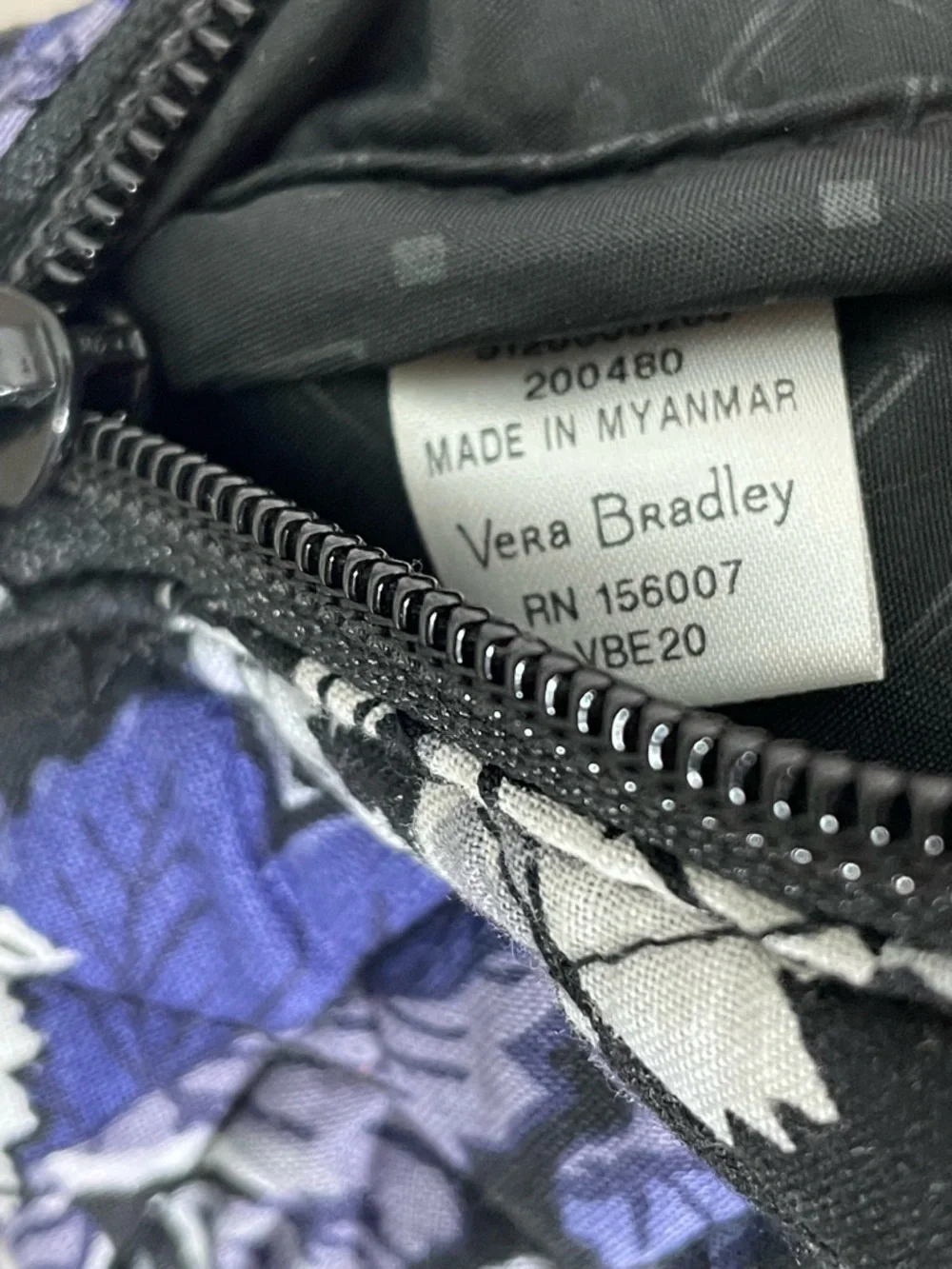 Vera Bradley Essential Compact Sling in Frosted Floral